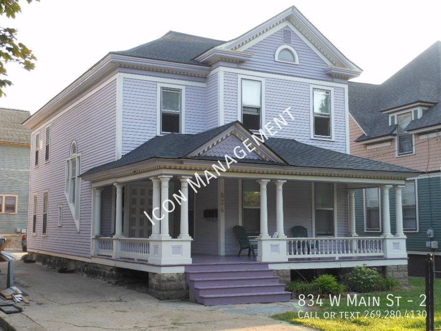 Apartment for rent at 834 W Main St #2, Kalamazoo, MI 49007