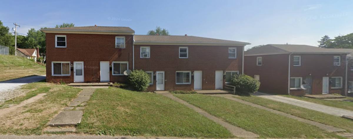 Apartment for rent at 1339 21st St NE, Canton, OH 44714