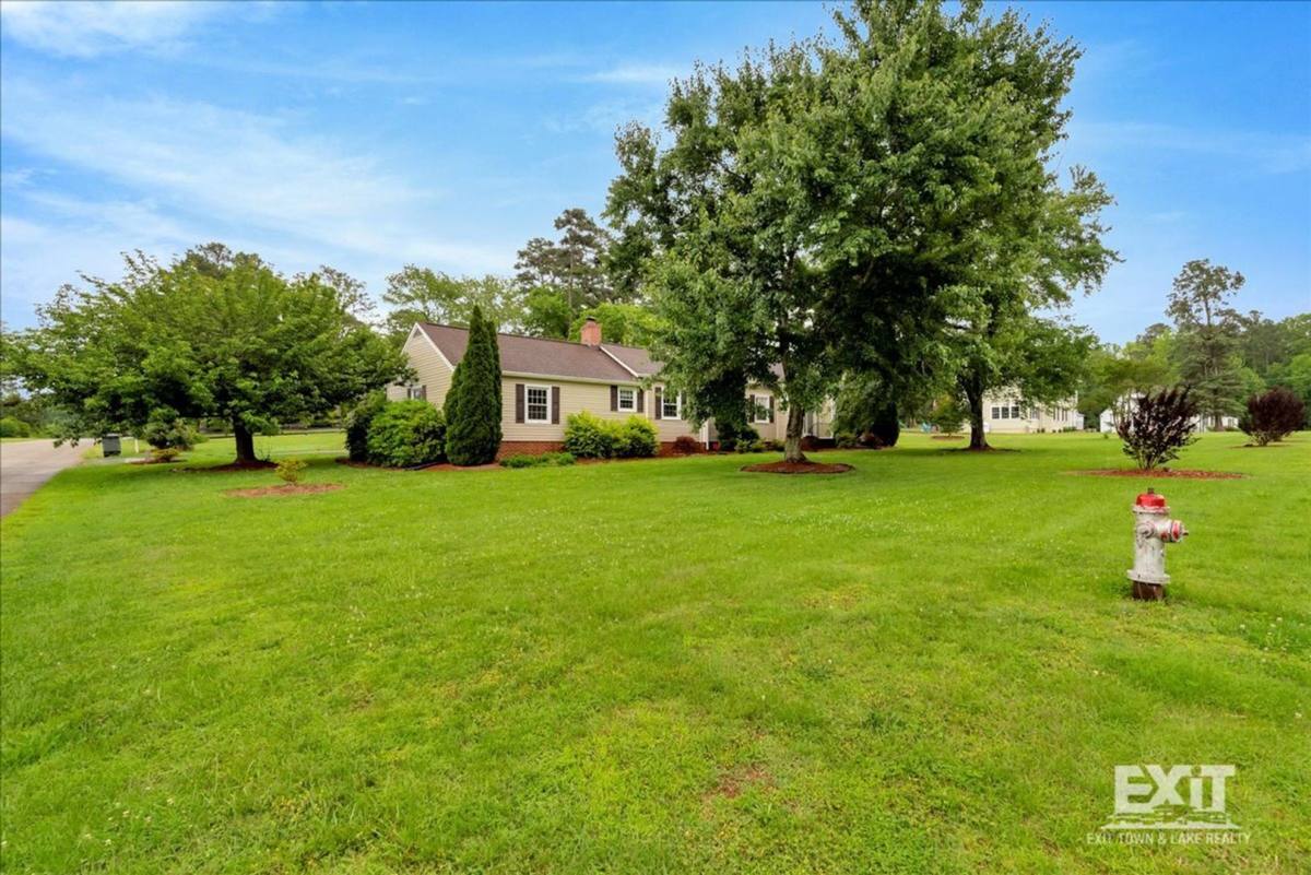 House for rent at 237 Mill Village Circle, Clarksville, VA 23927