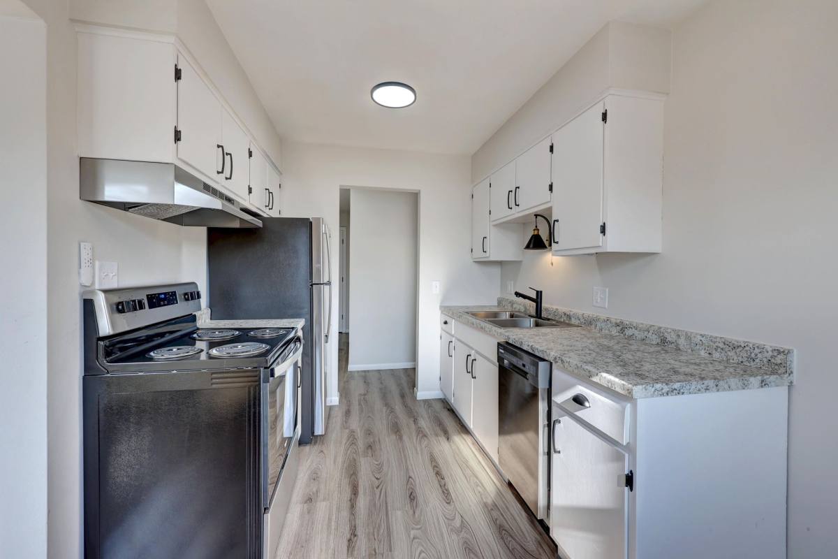 Central Village, 2510 E 7th Ave, St. Paul, MN 55109 - Apartment for Rent - Image 6