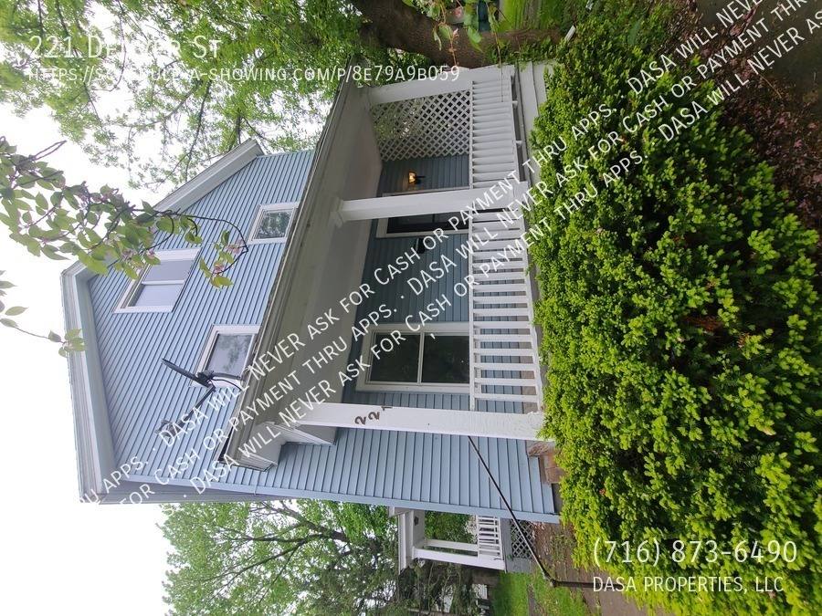 House for rent at 221 Denver St, Rochester, NY 14609