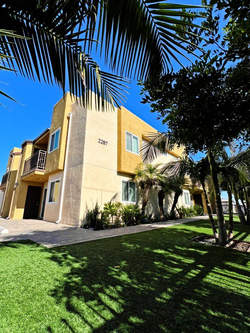 Apartment for rent at 2284 & 2287 Dunlop St, San Diego, CA 92111