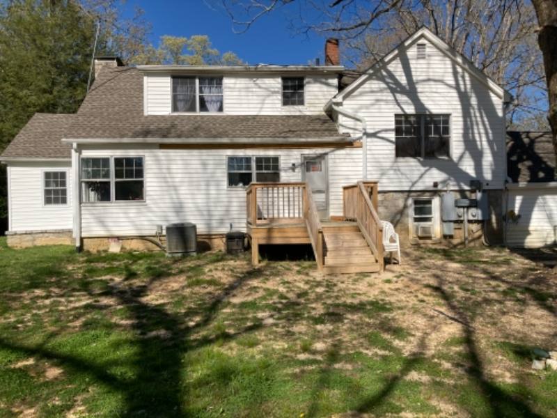 House for rent at 1415 Greenville Highway, Hendersonville, NC 28792