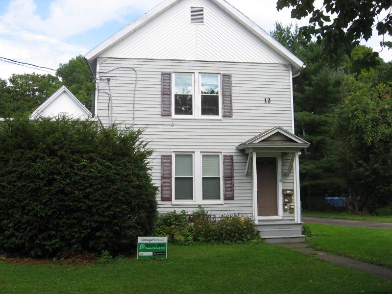 Apartment for rent at 12 Park St, Cortland, NY 13045