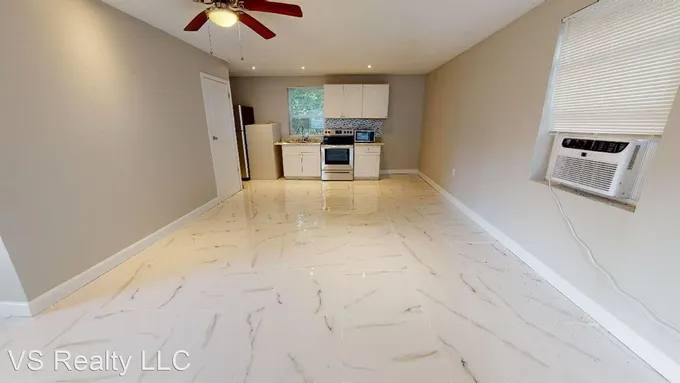House for rent at 1374 Agnes St #B, Jacksonville, FL 32208