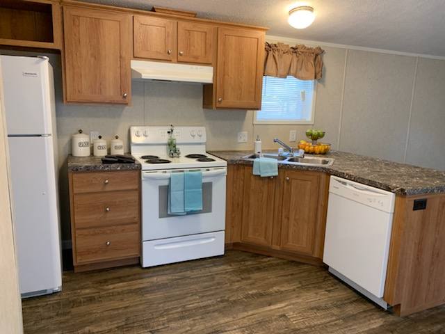 House for rent at 24 Via Milano, Smock, PA 15480