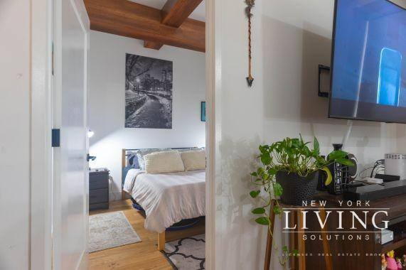 Apartment for rent at 67 Wall St #6K, New York, NY 10005