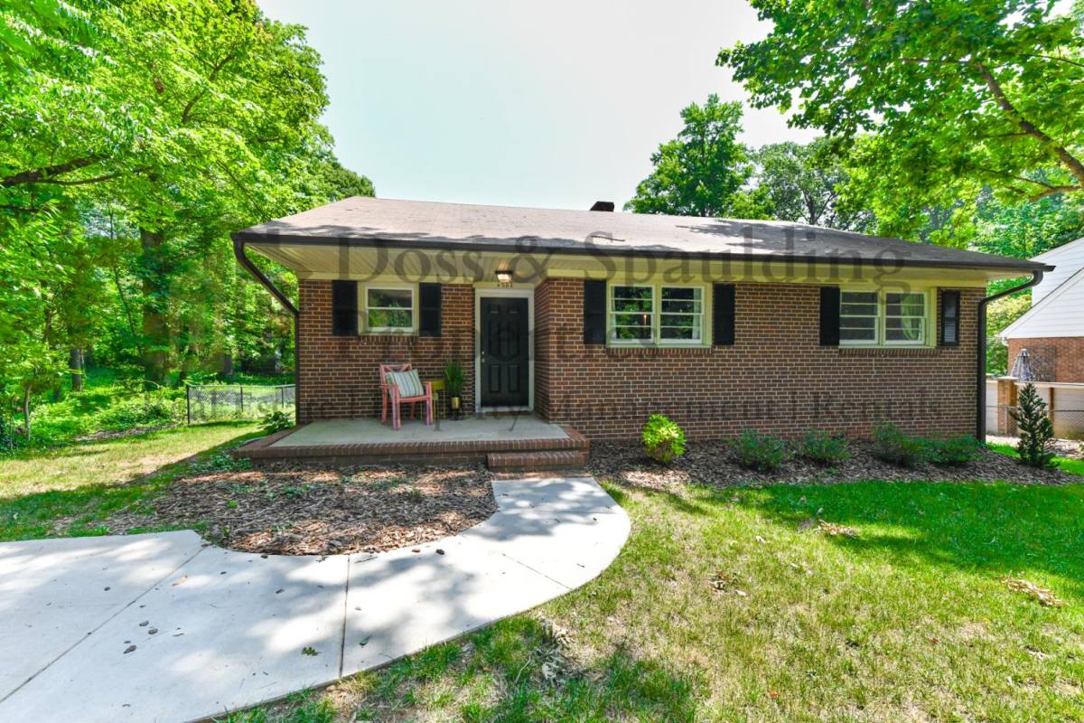 House for rent at 4202 Henderson Rd -Furnished, Greensboro, NC 27410