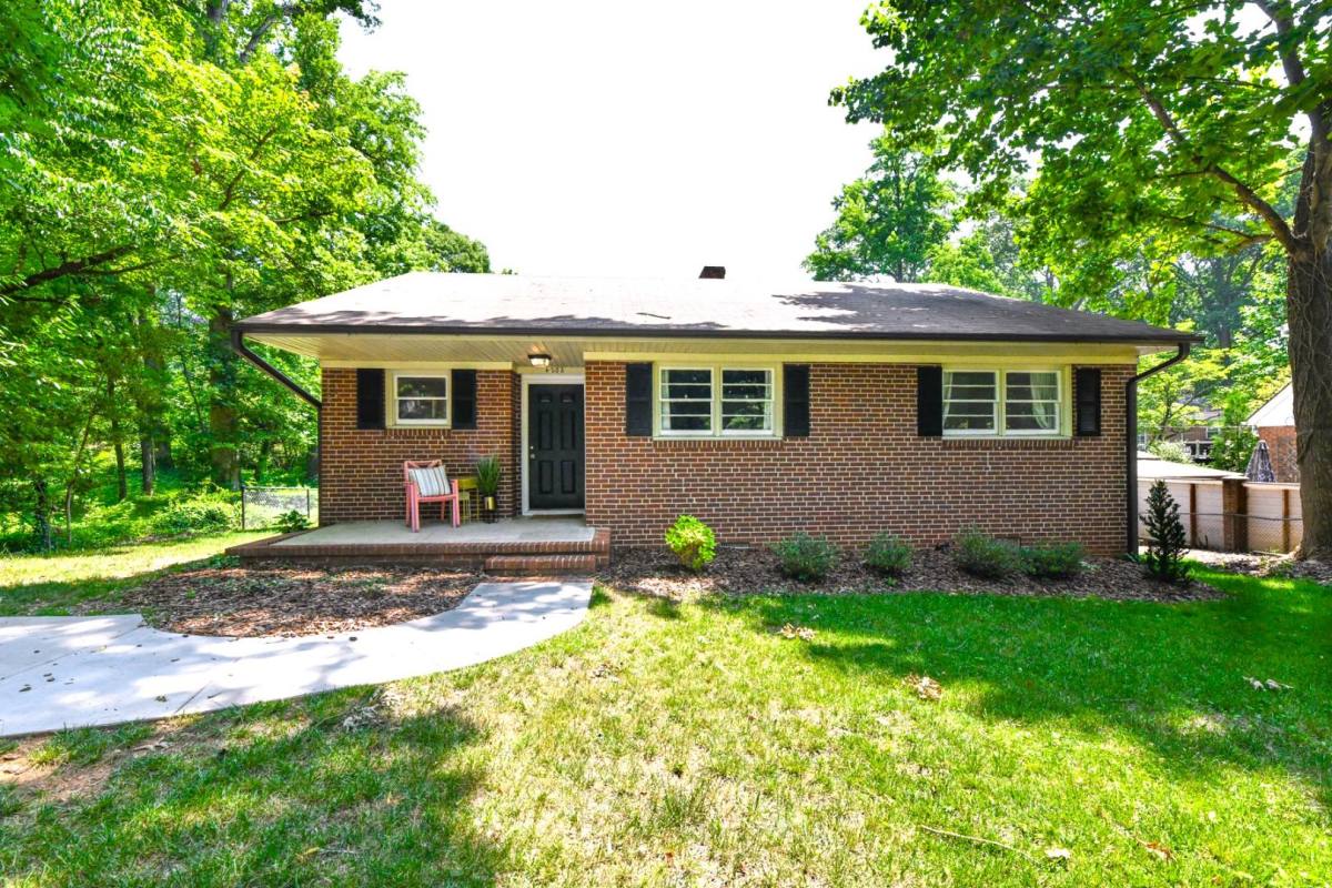 House for rent at 4202 Henderson Rd -Furnished, Greensboro, NC 27410