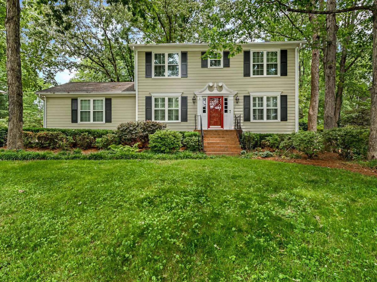 House for rent at 8314 Prince George Rd, Charlotte, NC 28210