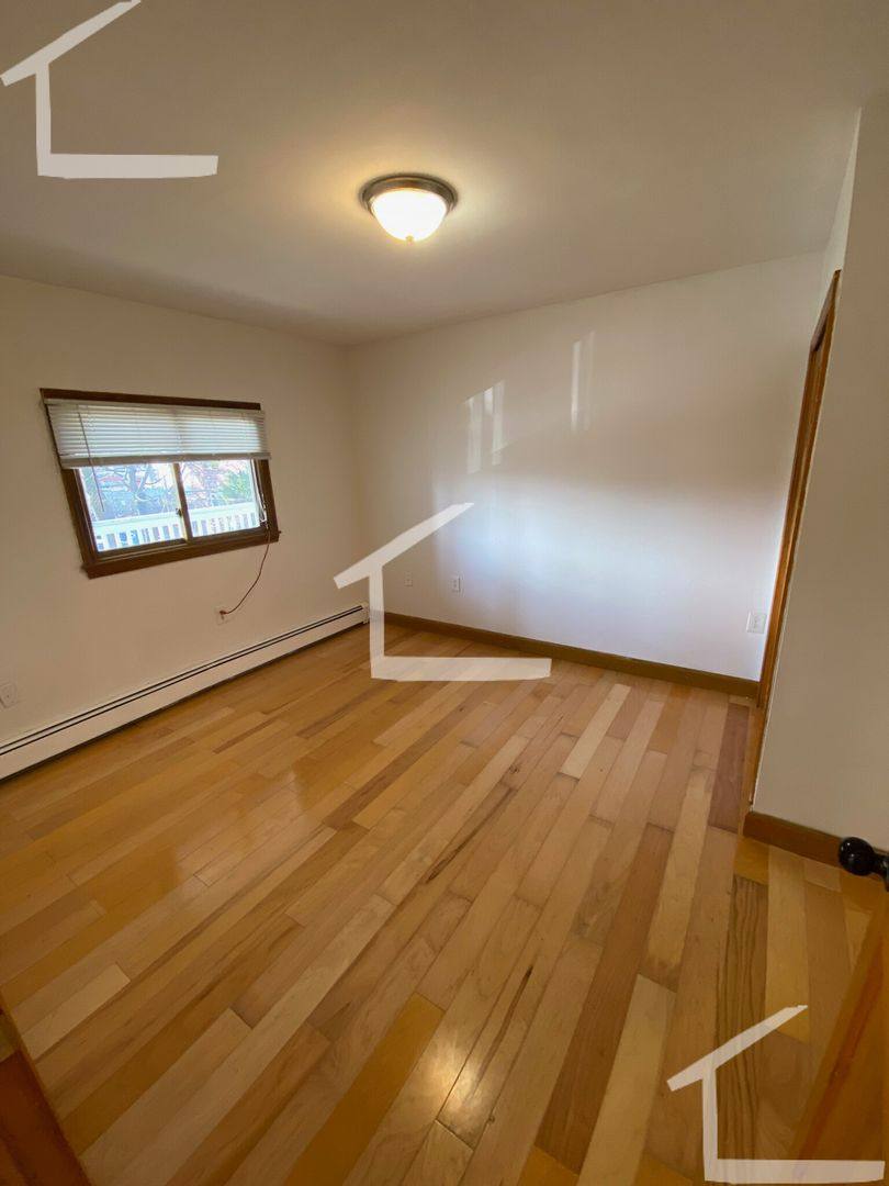 Apartment for rent at 95 Glen St #1, Somerville, MA 02145