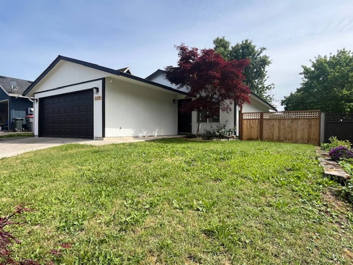 House for rent at 325 Cosmo St, Lafayette, OR 97127