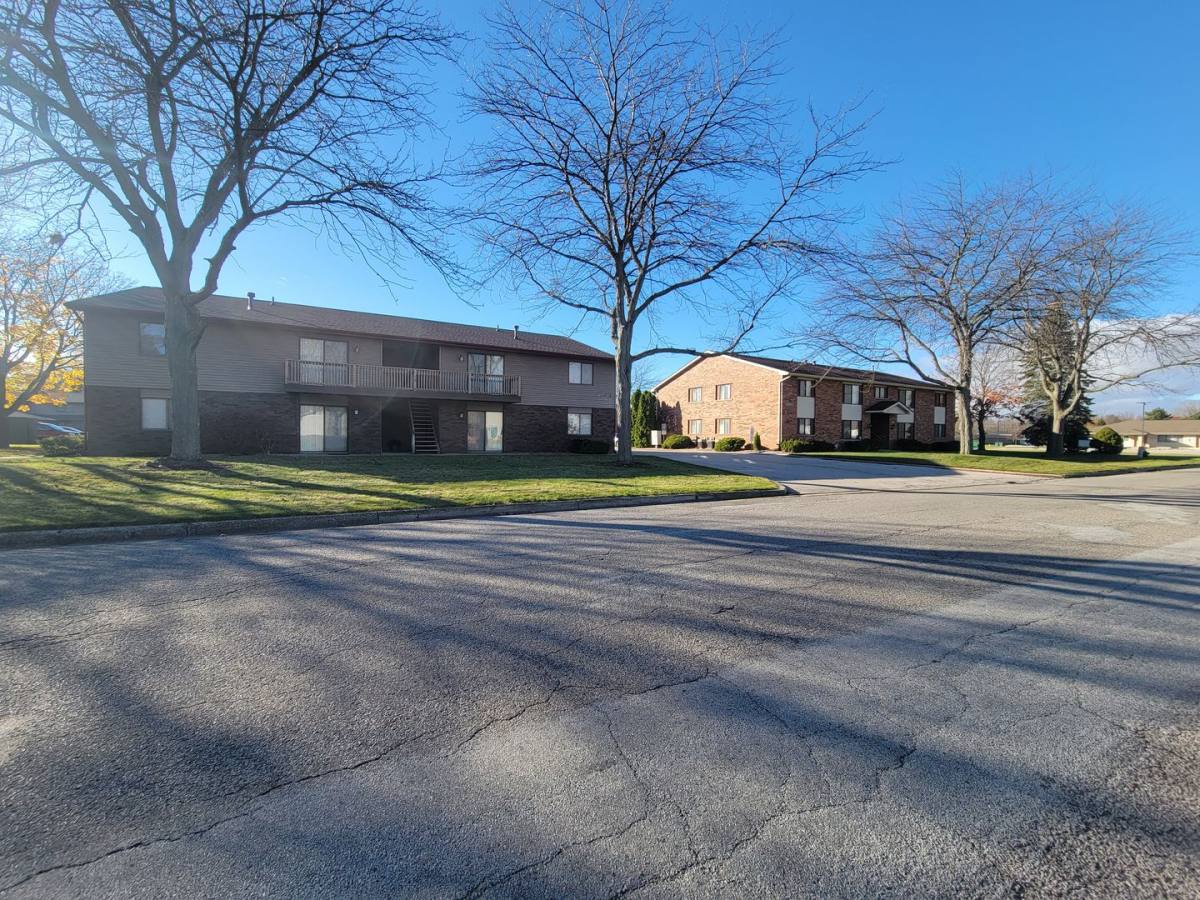 Apartment for rent at 6263 Normandy Dr, Saginaw, MI 48638