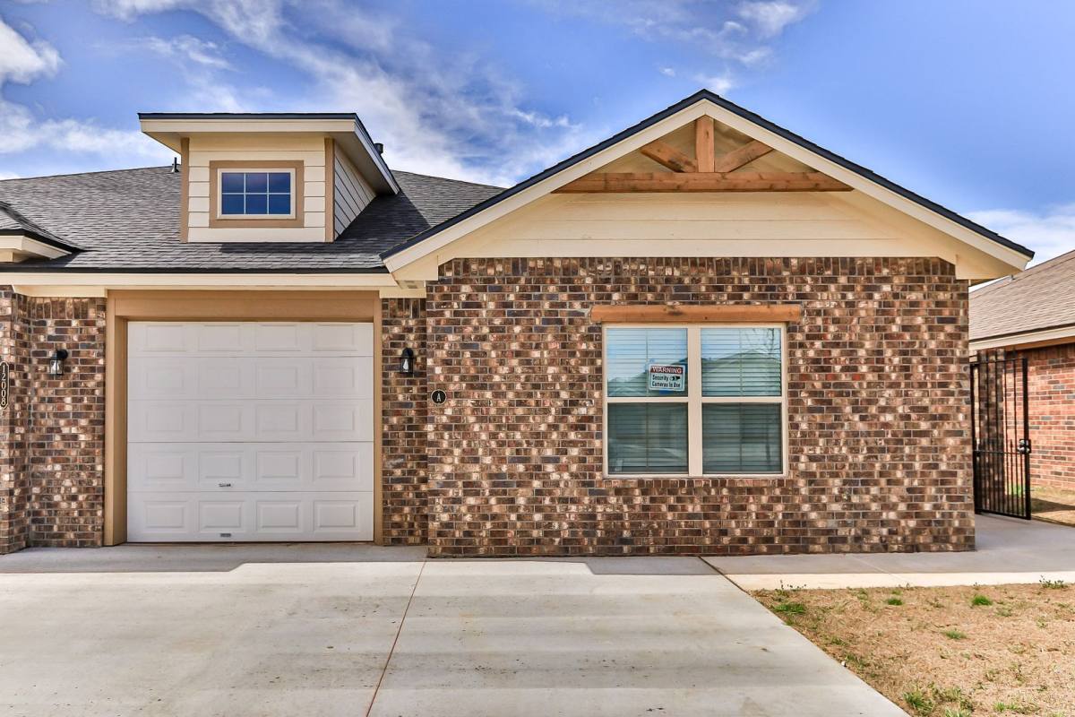 Apartment for rent at 12008 Evanston Ave, Lubbock, TX 79424