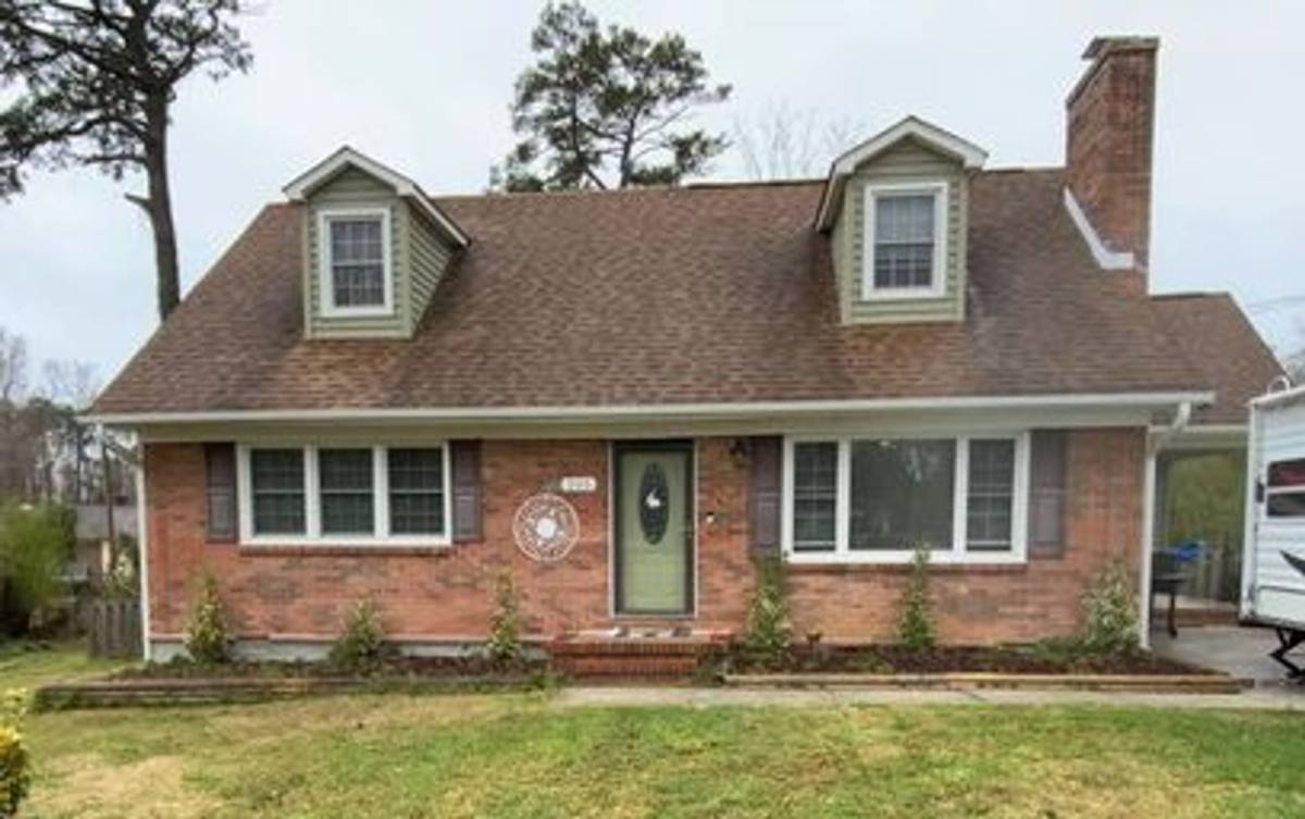 House for rent at 205 Jupiter Court, Jacksonville, NC 28546
