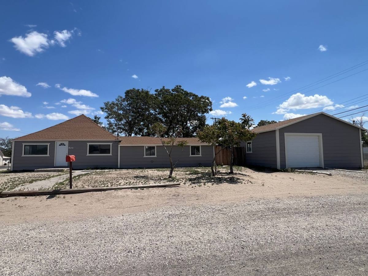 House for rent at 825 S McLean St, Fallon, NV 89406