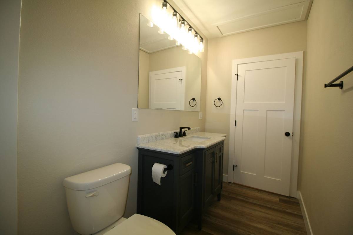 Apartment for rent at 965 NE Forest Lane, Cascade Locks, OR 97014