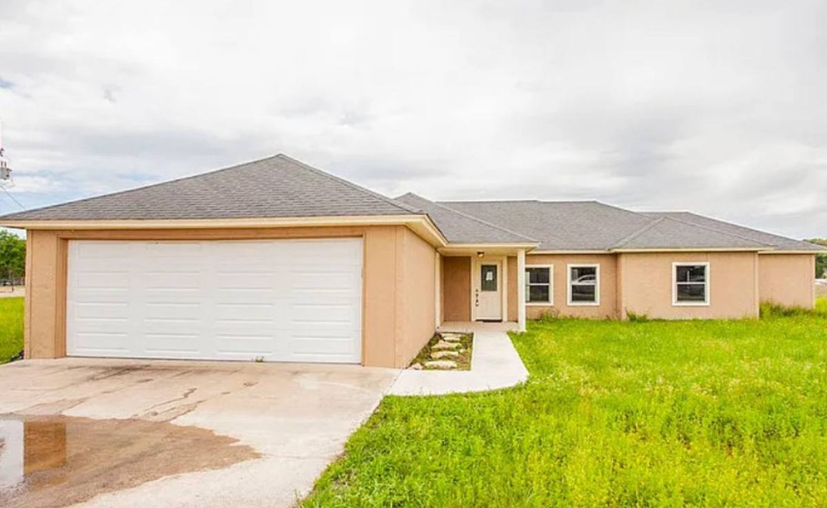 House for rent at 104 Hidden Valley Rd, Gatesville, TX 76528