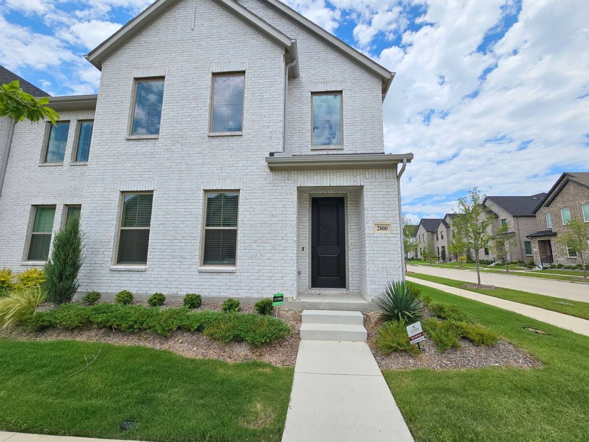 House for rent at 2800 Jacaranda Dr, McKinney, TX 75071