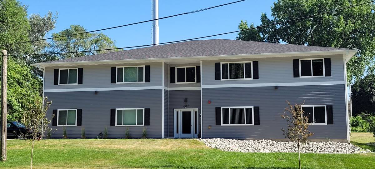 Condo for rent at 2557 W 3rd St, Waterloo, IA 50701