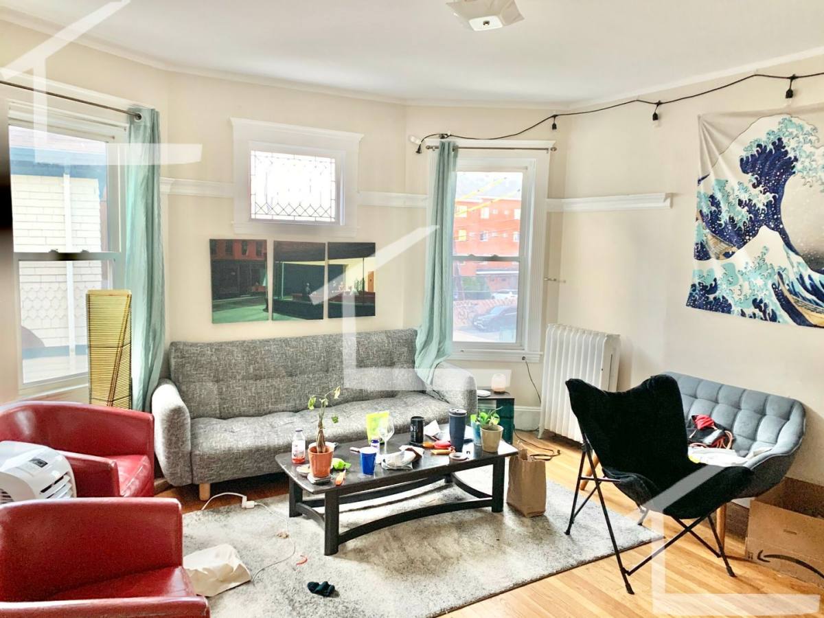 Apartment for rent at 82 Gardner St #2, Allston, MA 02134