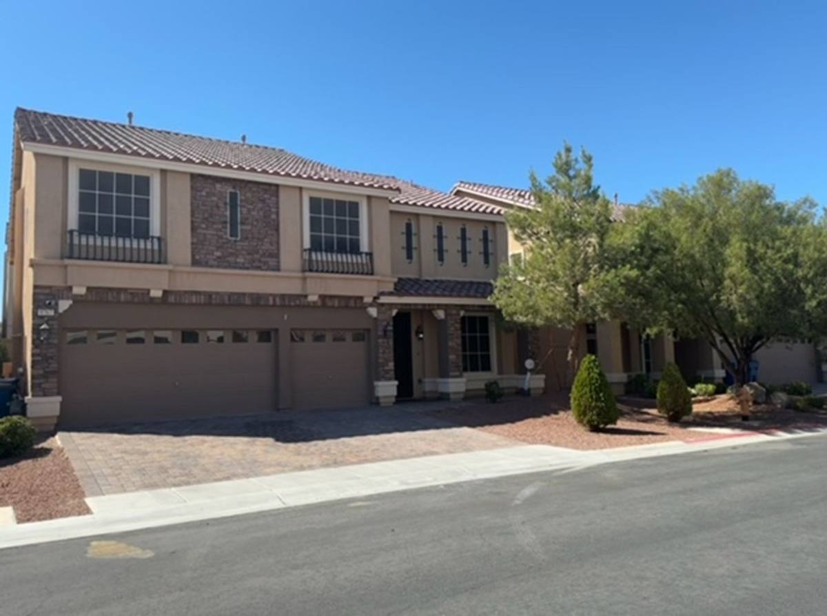 House for rent at 9767 Cadence Creek Court, Las Vegas, NV 89141