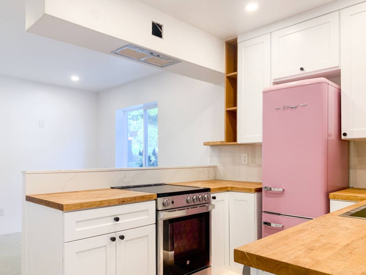 Apartment for rent at 631 N Rampart Blvd, Los Angeles, CA 90026