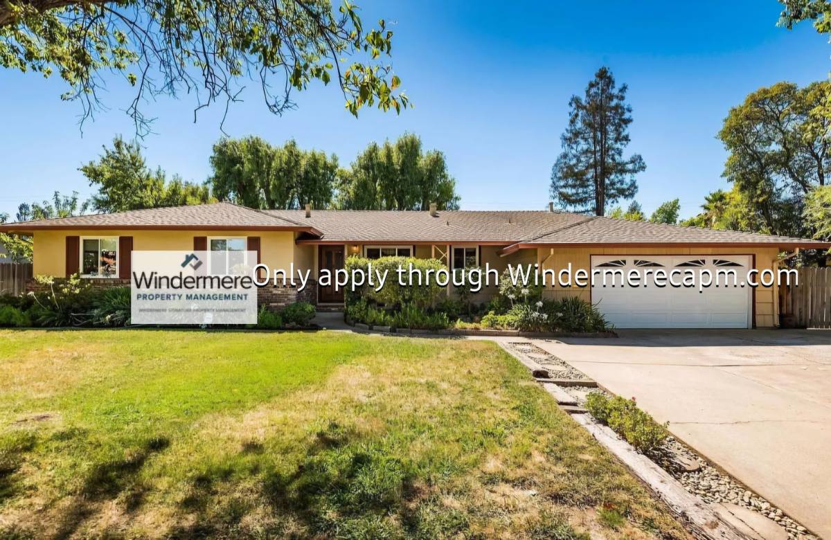 House for rent at 1751 Eastern Ave, Sacramento, CA 95864