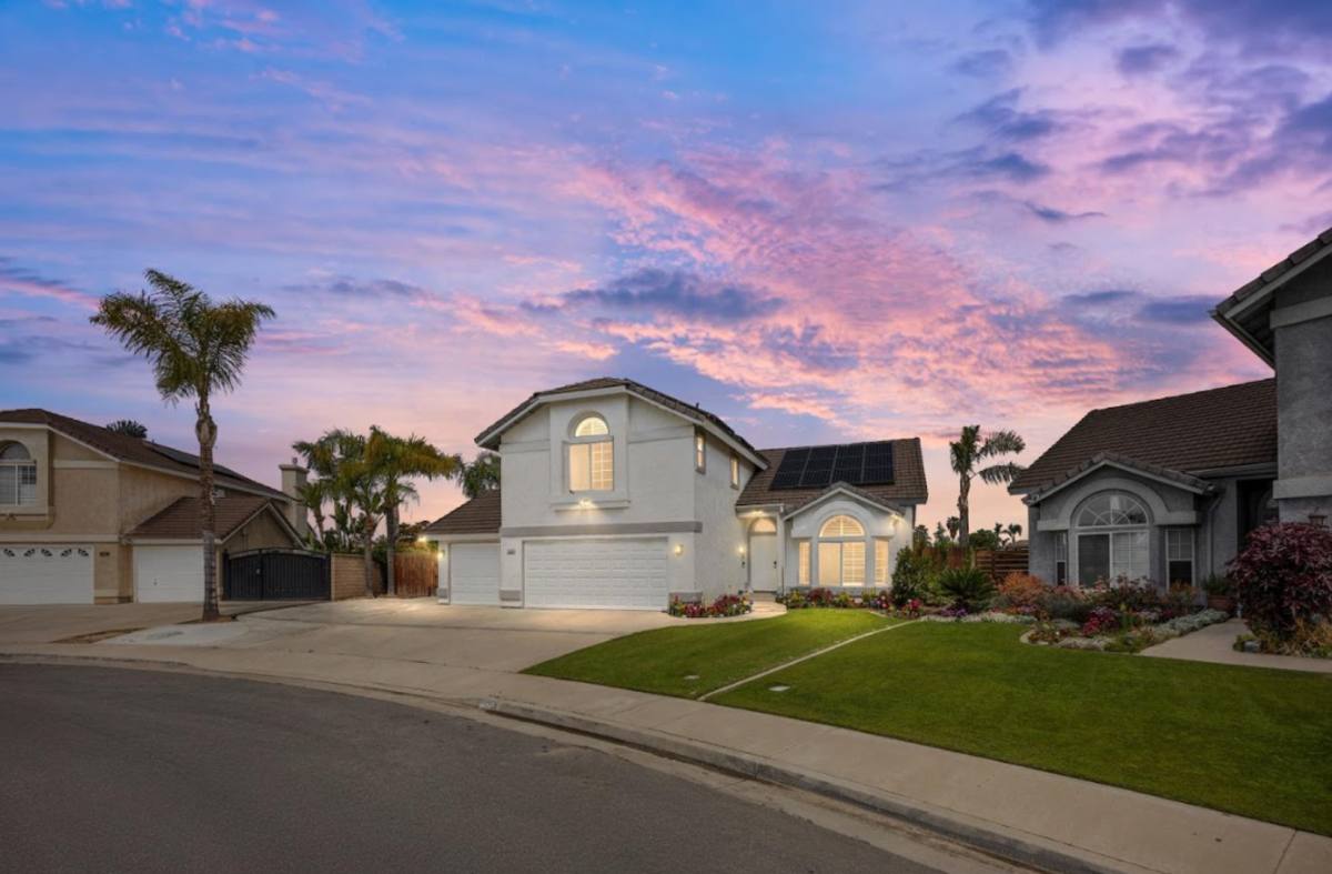 House for rent at 5209 Outlook Lane, Bakersfield, CA 93312
