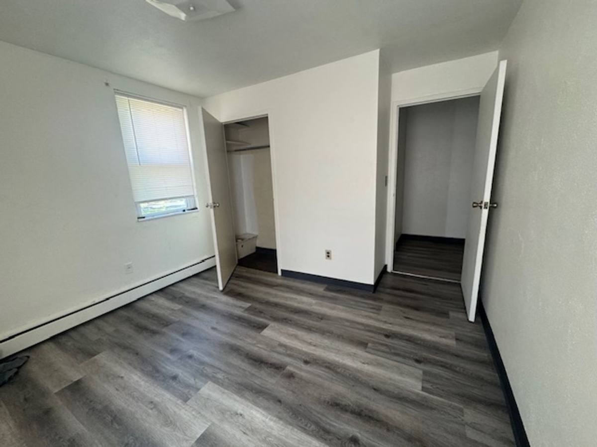 Apartment for rent at 150 SW 8th St, Huron, SD 57350