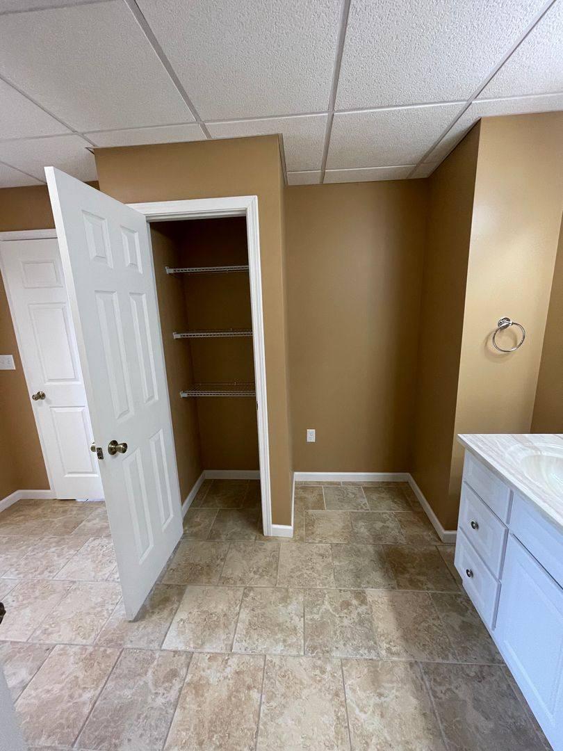 Apartment for rent at 207 W Pike St, Clarksburg, WV 26301