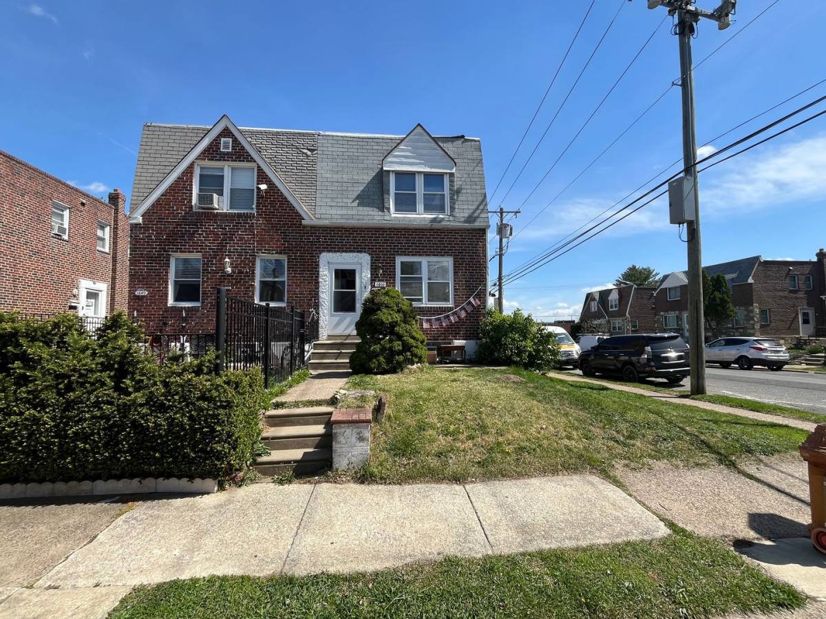 House for rent at 1851 Strahle St, Philadelphia, PA 19152
