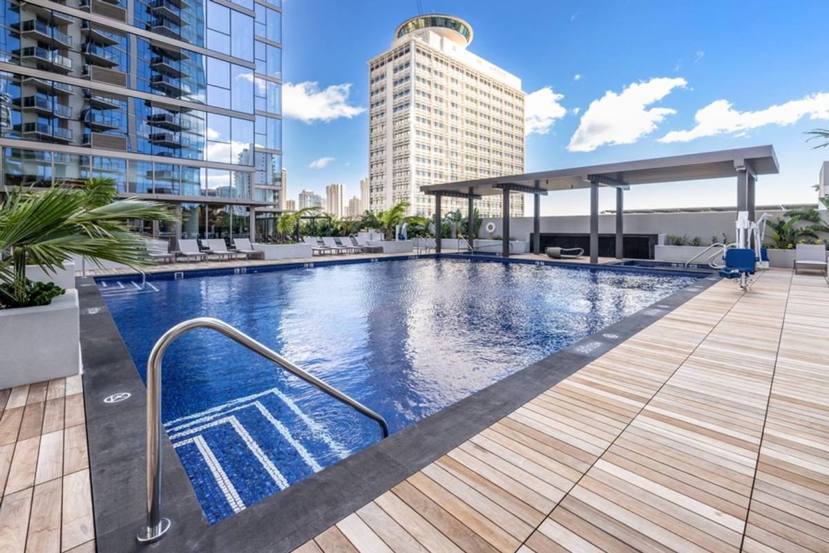 Apartment for rent at 1388 Kapiolani Blvd, Honolulu, HI 96814