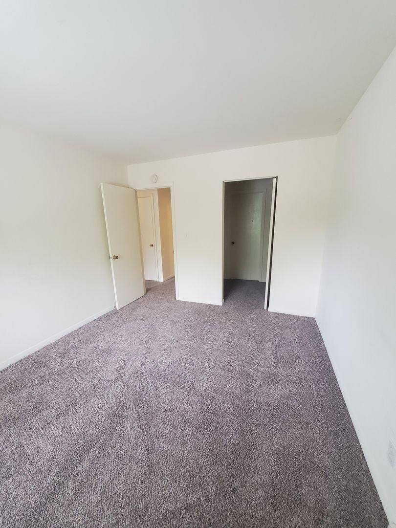 Apartment for rent at 1215 24th St Place, Moline, IL 61265