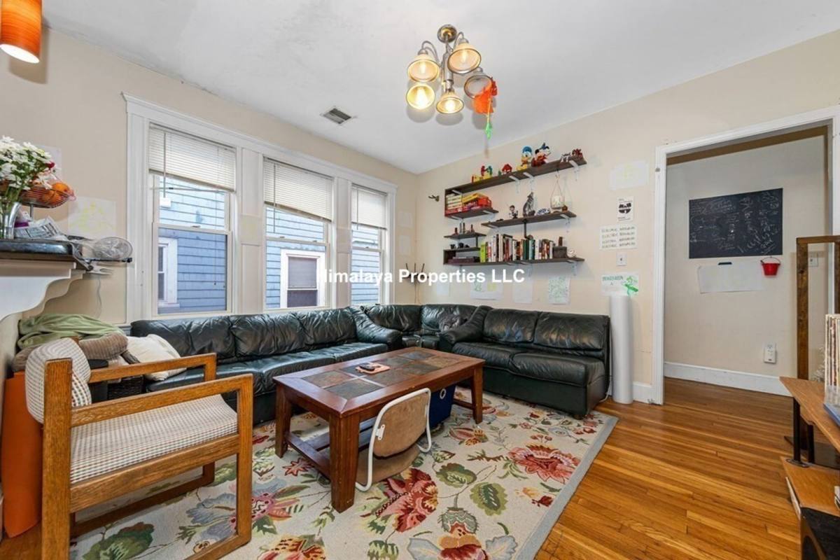 Apartment for rent at 220 Calumet St #2, Roxbury Crossing, MA 02120