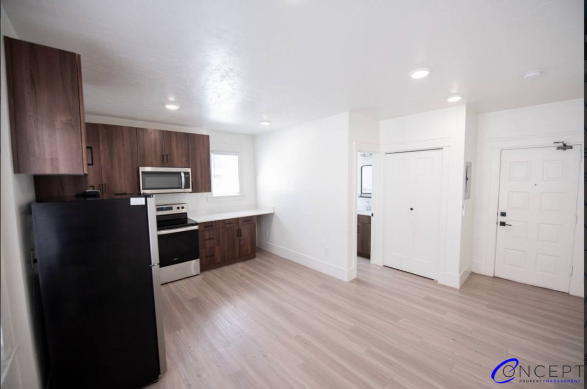 Apartment for rent at 446 E 300 S Broadway, Salt Lake City, UT 84111