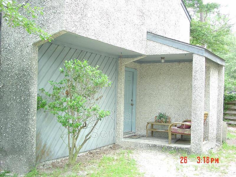 Apartment for rent at 1065 Kelly Dr, Hinesville, GA 31313