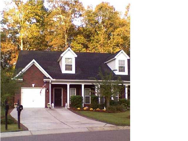 Townhouse for rent at 121 Steeple Point Court, Summerville, SC 29485