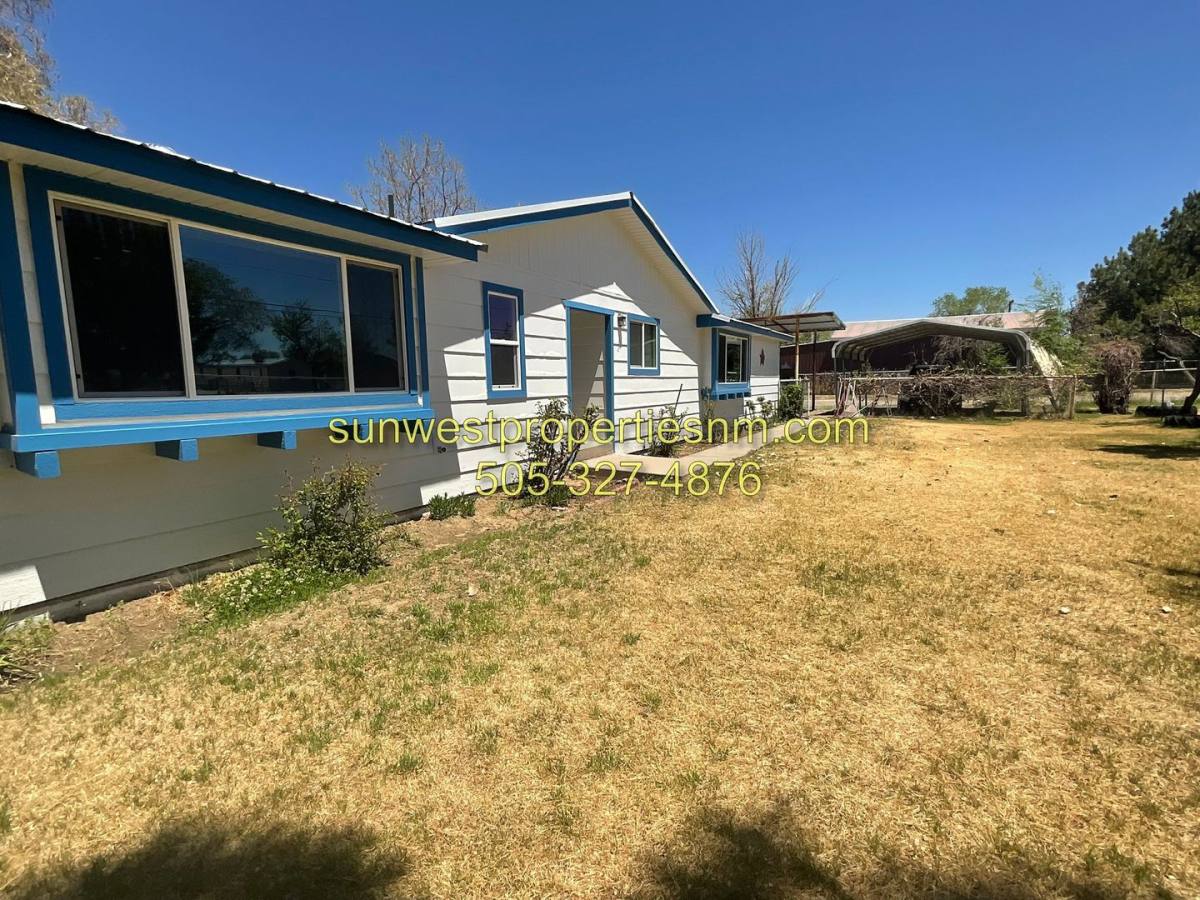 House for rent at 368 Rd, Farmington, NM 87401