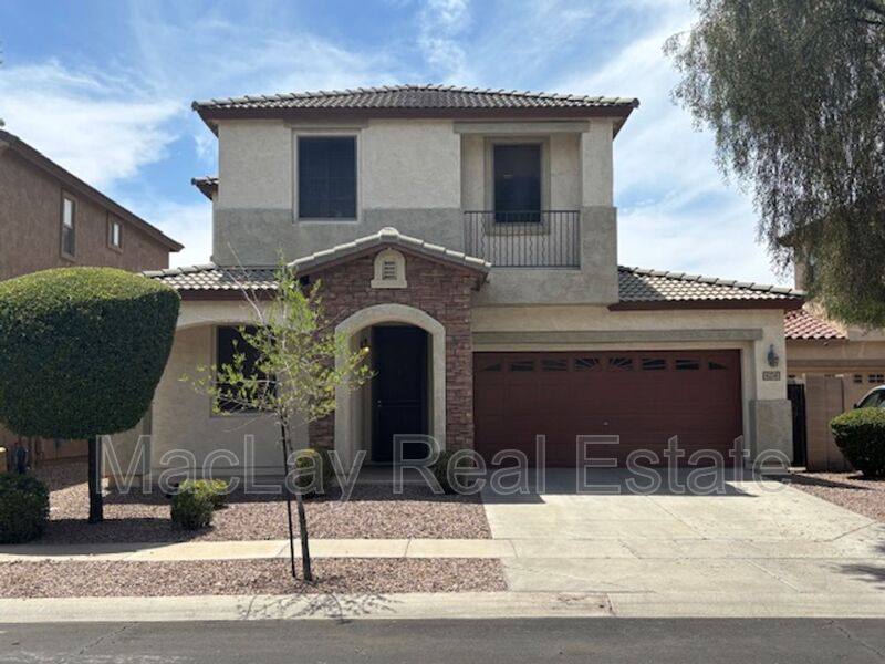 House for rent at 4230 S Mariposa Dr, Gilbert, AZ 85297