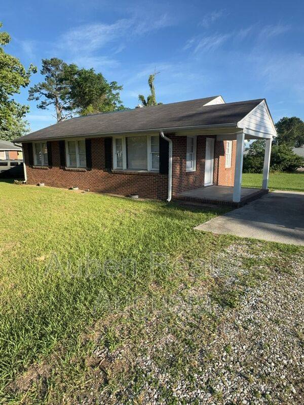 House for rent at 3524 Rainbow St, Augusta, GA 30907