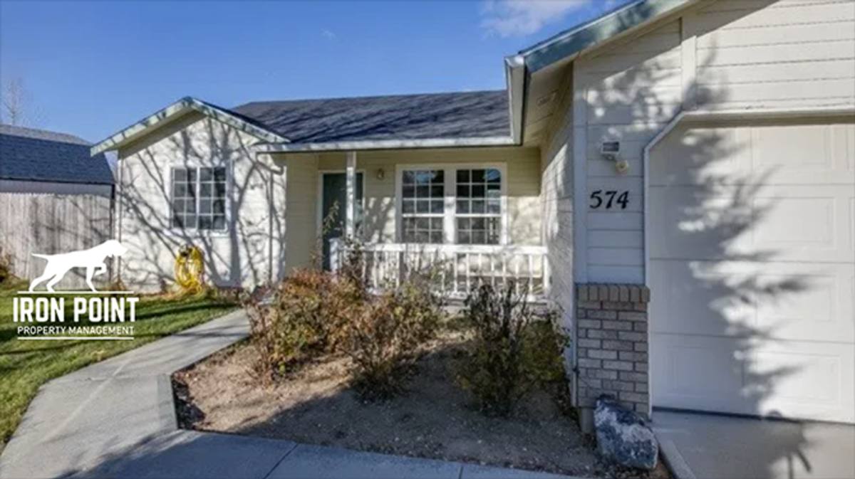 House for rent at 574 W Tern Dr, Kuna, ID 83634