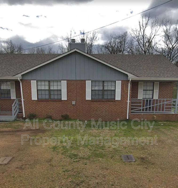Apartment for rent at 3116 Creekwood Dr, Nashville, TN 37207