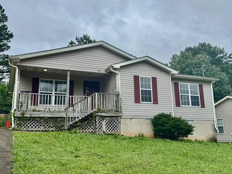 House for rent at 3104 Sonya Dr NW, Huntsville, AL 35810