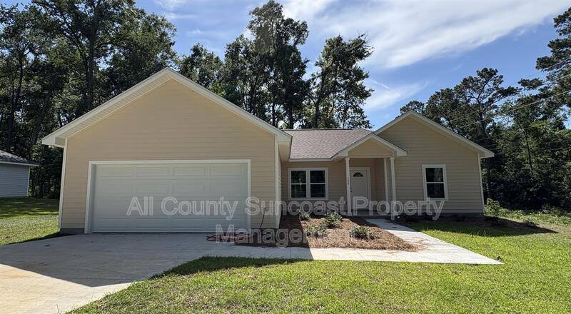 House for rent at 555 Sunset Dr, Monticello, FL 32344