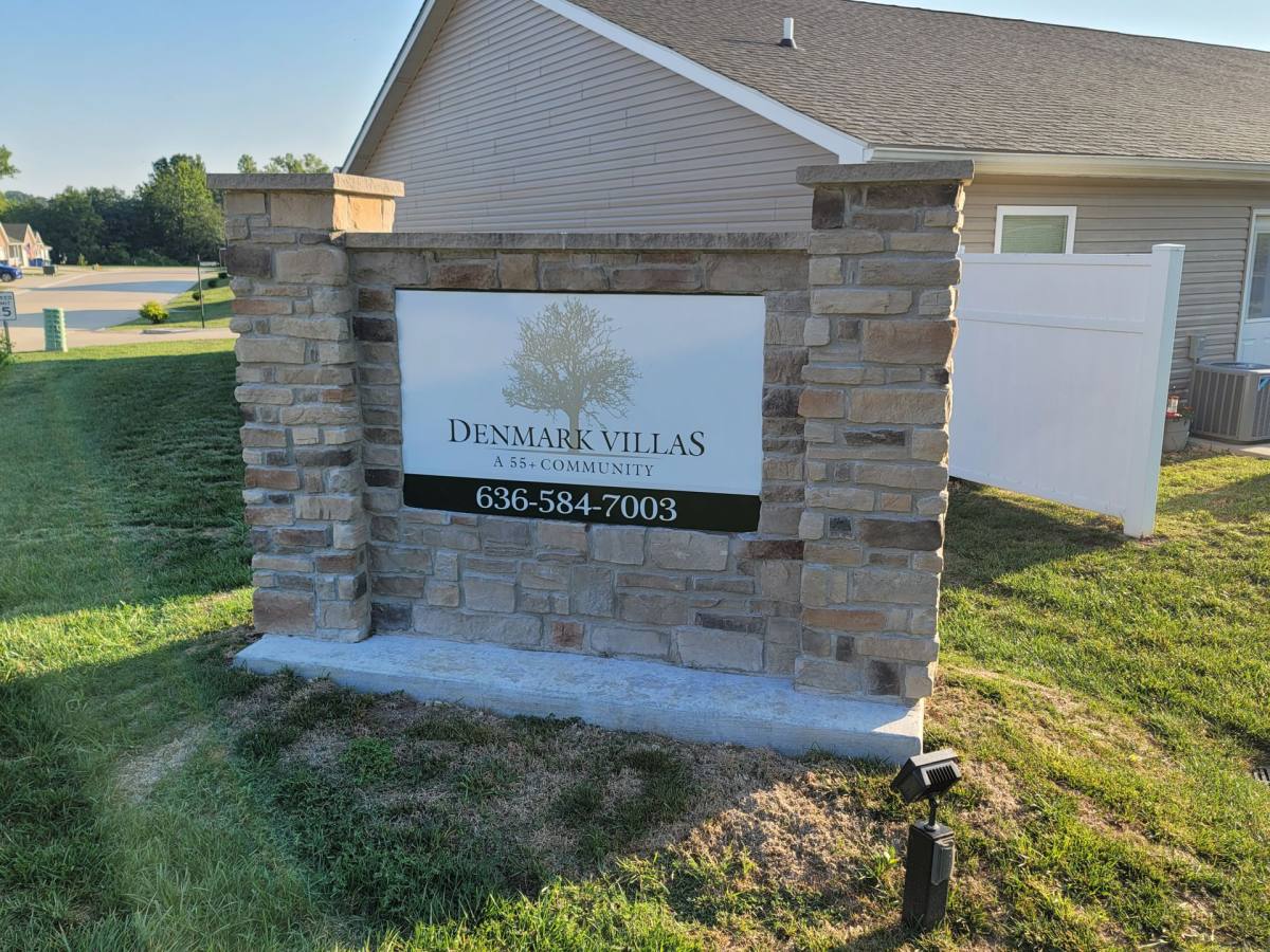Apartment for rent at 101 Explorer Dr, Union, MO 63084