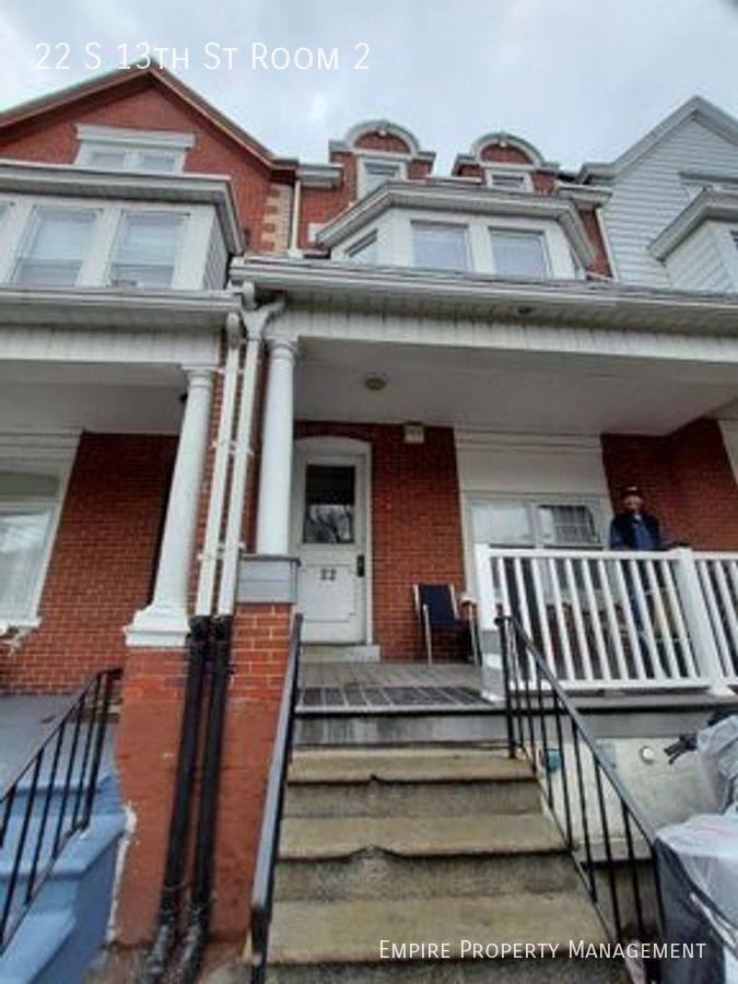 Apartment for rent at 22 S 13th St Room #2, Allentown, PA 18102