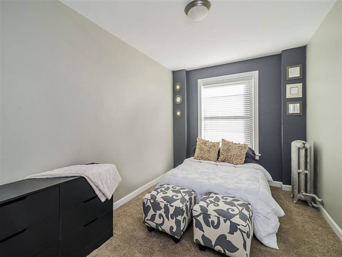 Apartment for rent at 7100 S Shore Dr, Chicago, IL 60649