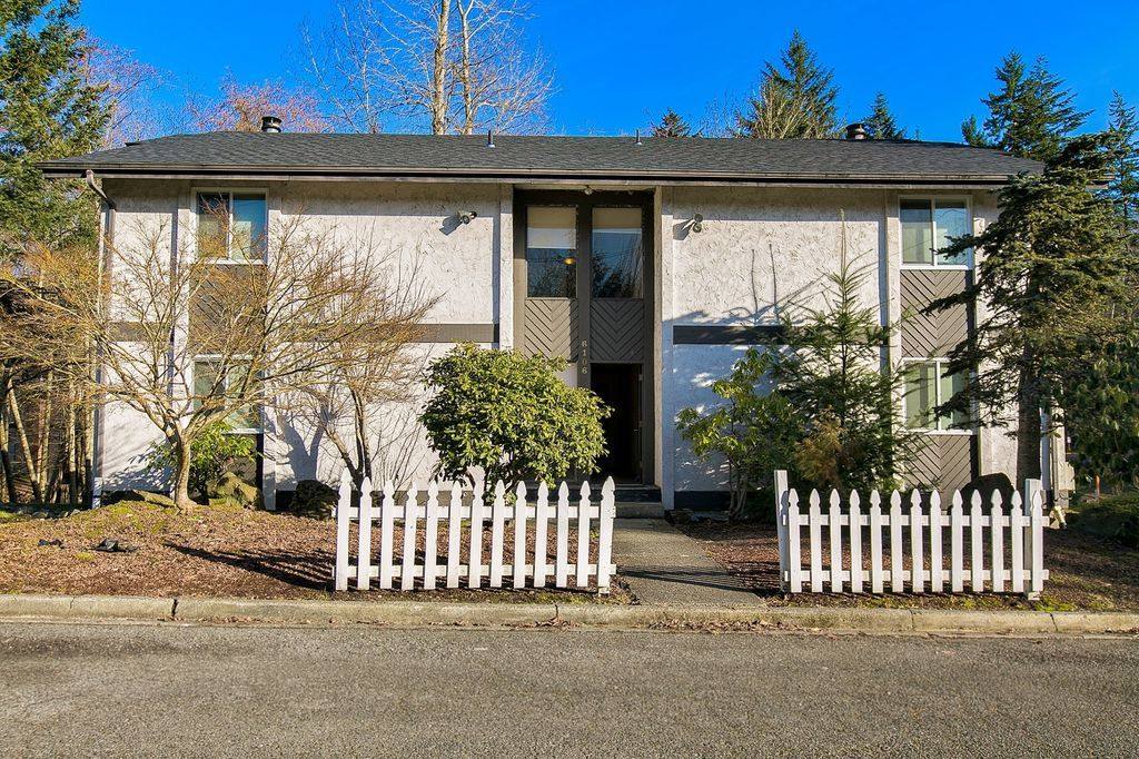 Apartment for rent at 6106 NE 192nd Place #4, Kenmore, WA 98028