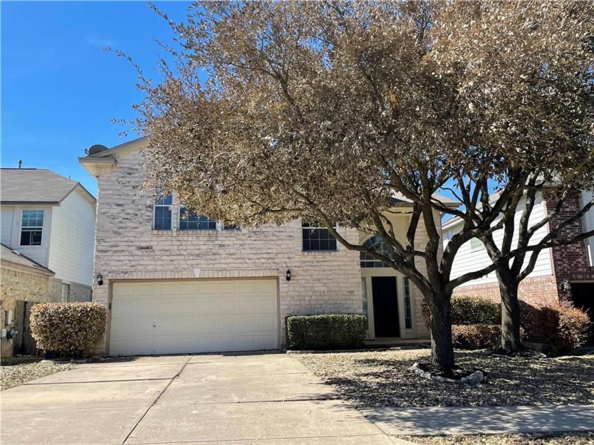 House for rent at 10520 Dunham Forest Rd, Austin, TX 78717